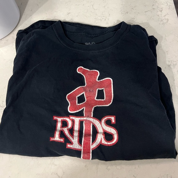 Black tee - Picture 1 of 3